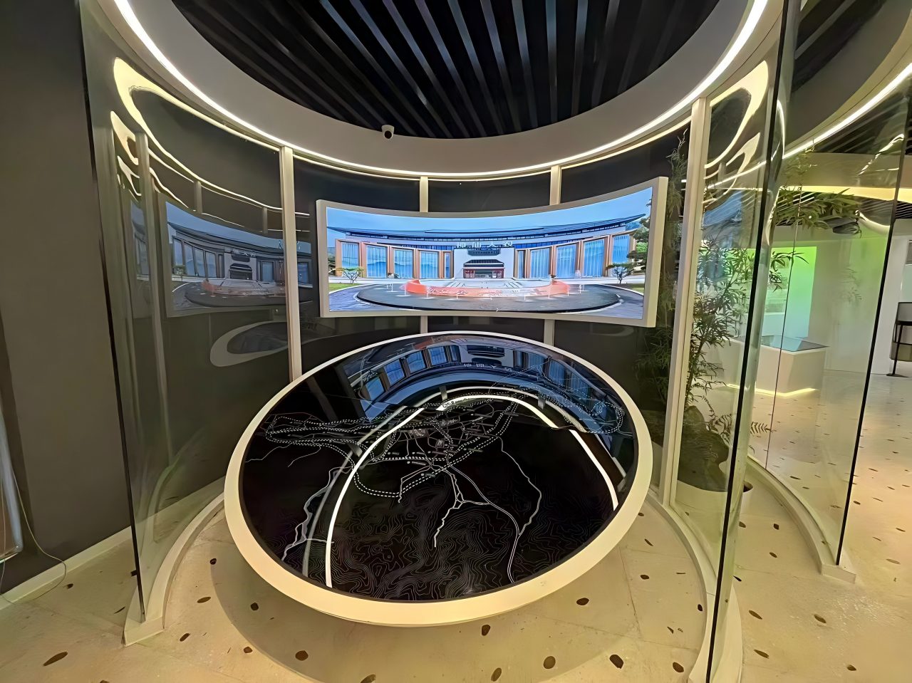 杭州某展馆弧形P1.2 LED 显示屏